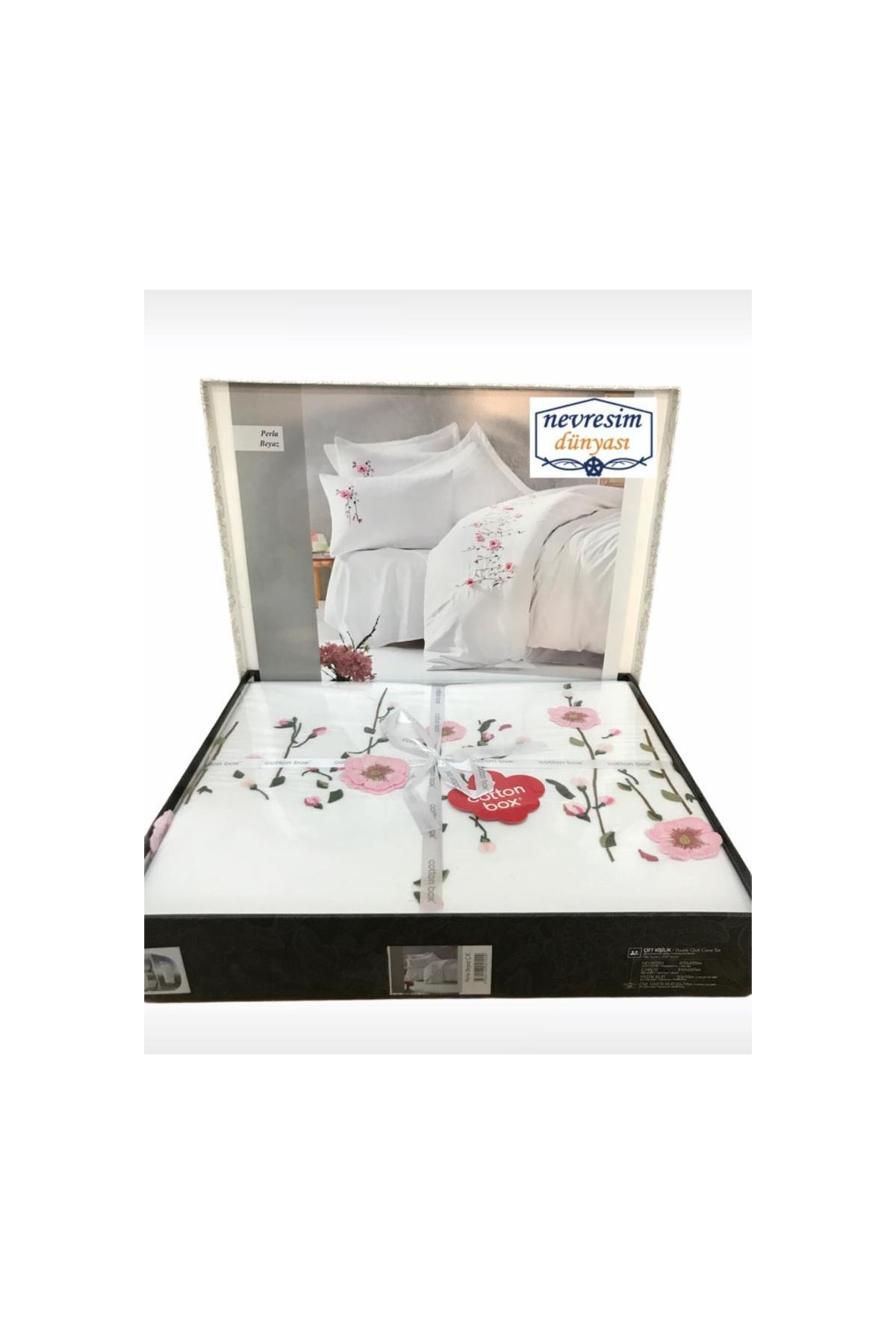 3D Nakışlı Çift Kişilik Saten Nevresim Takımı Perla Beyaz