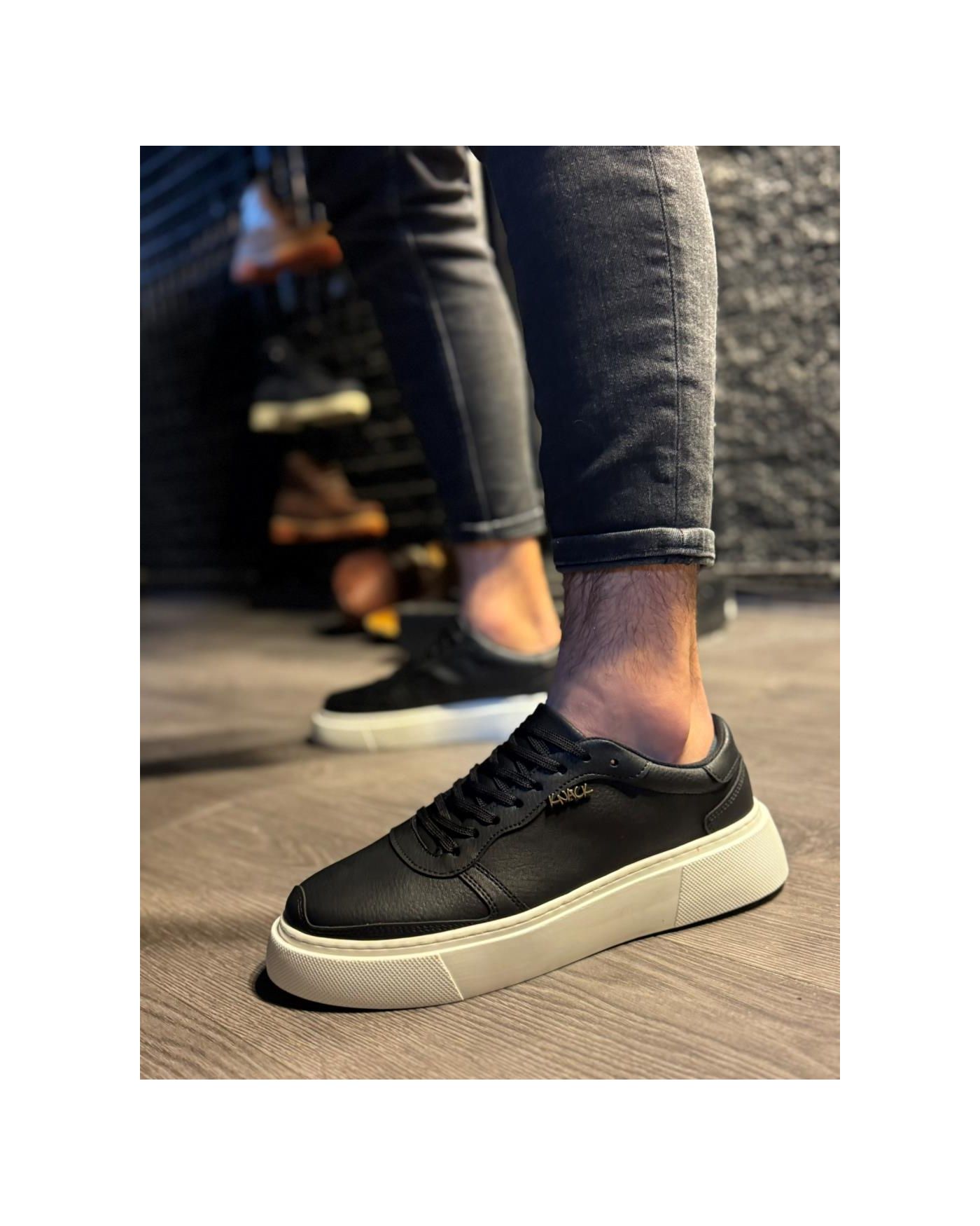 Günlük Ayakkabı  Siyah (Beyaz Taban)