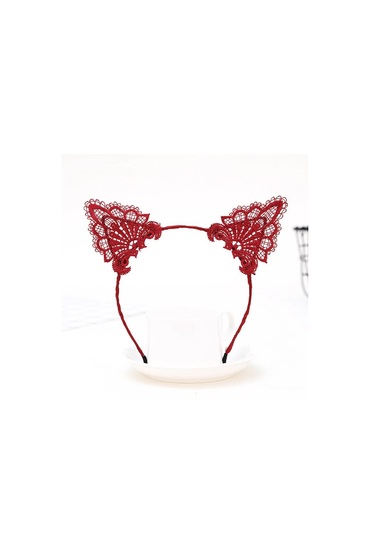 Dantelli Kırmızı Kedi Tacı - Vintage Tarz Dantel Kedi Kulak
