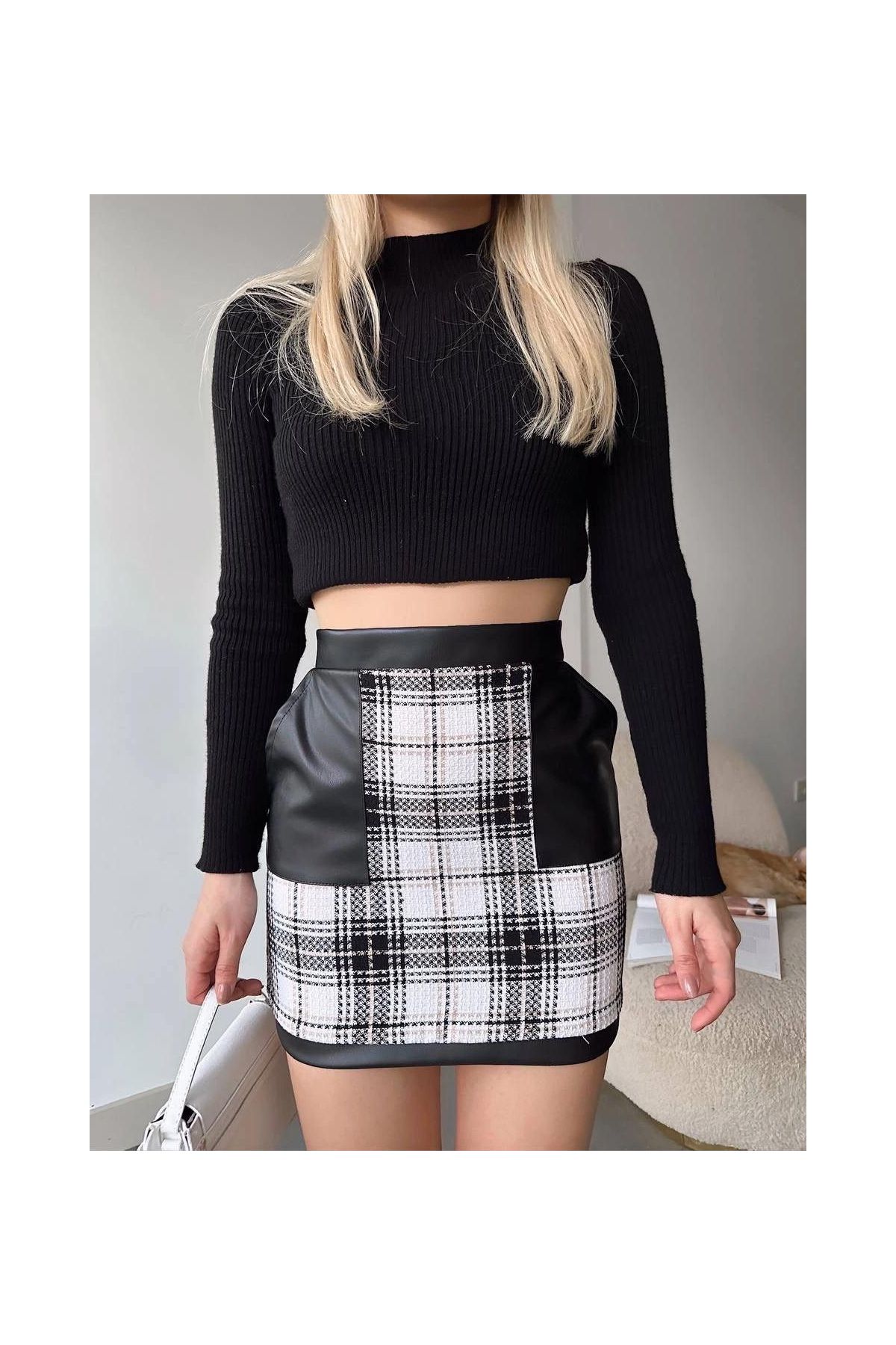 Deri cep garnili kaşe etek siyah h24604