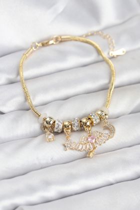 Pirinç Gold Renk Kanatlı Charmlı Kadın Bileklik - TJ-BB8199