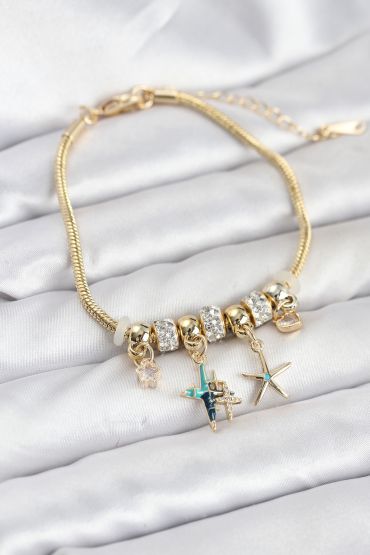 Pirinç Gold Renk Yıldız Model Charmlı Kadın Bileklik - TJ-BB8201