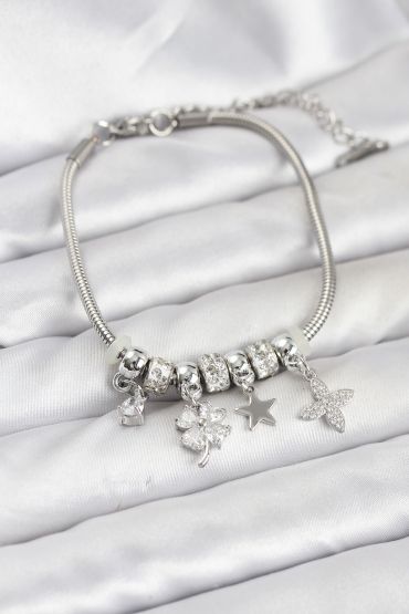 Gümüş Renk Pirinç Yonca Charmlı Kadın Bileklik - TJ-BB8202