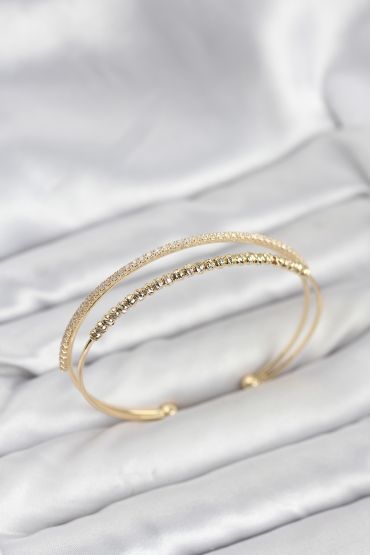 Dorika Model Pirinç Gold Renk Kadın Bileklik - TJ-BB8249