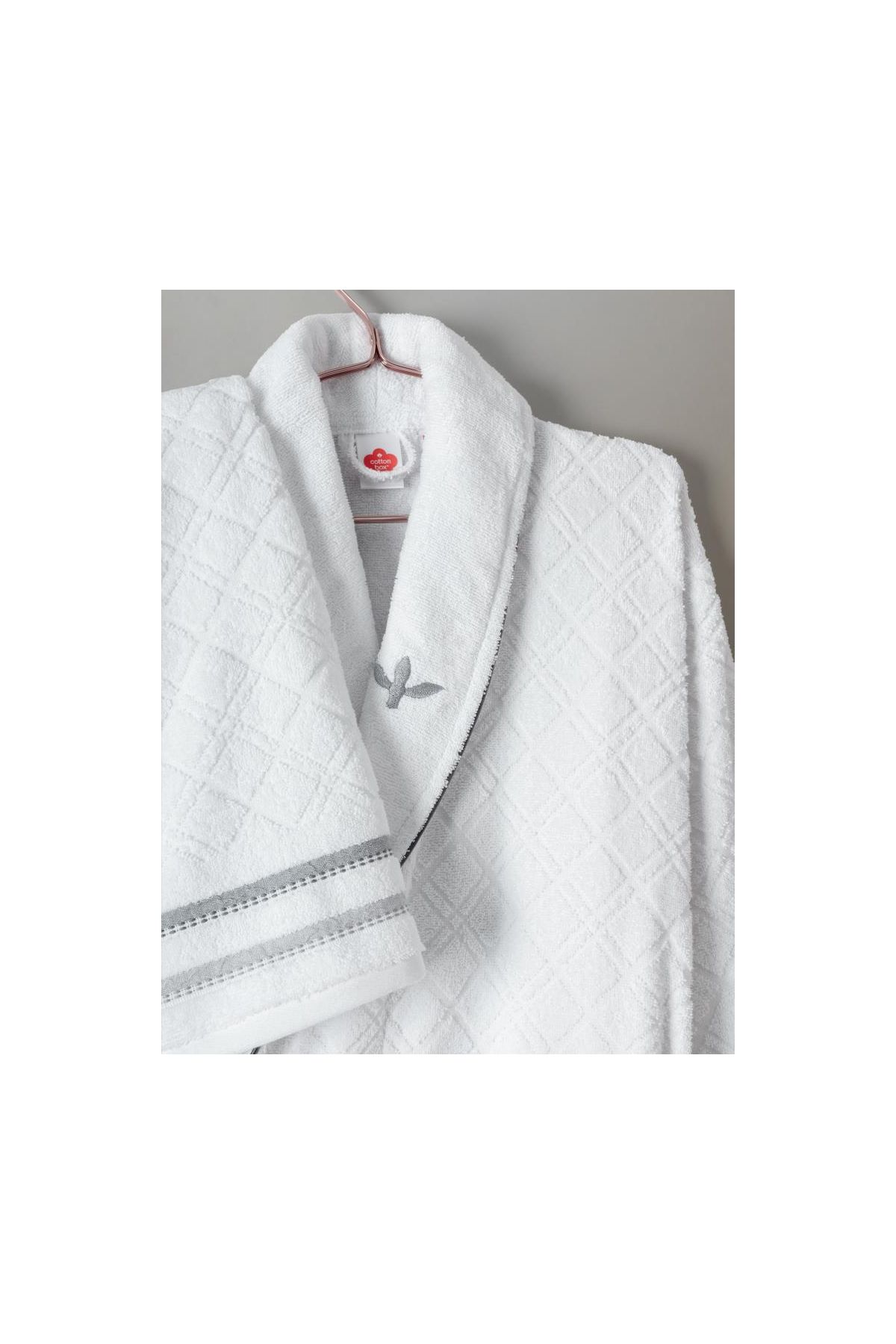 Aile Bornoz Seti Carlos Beyaz-Antrasit