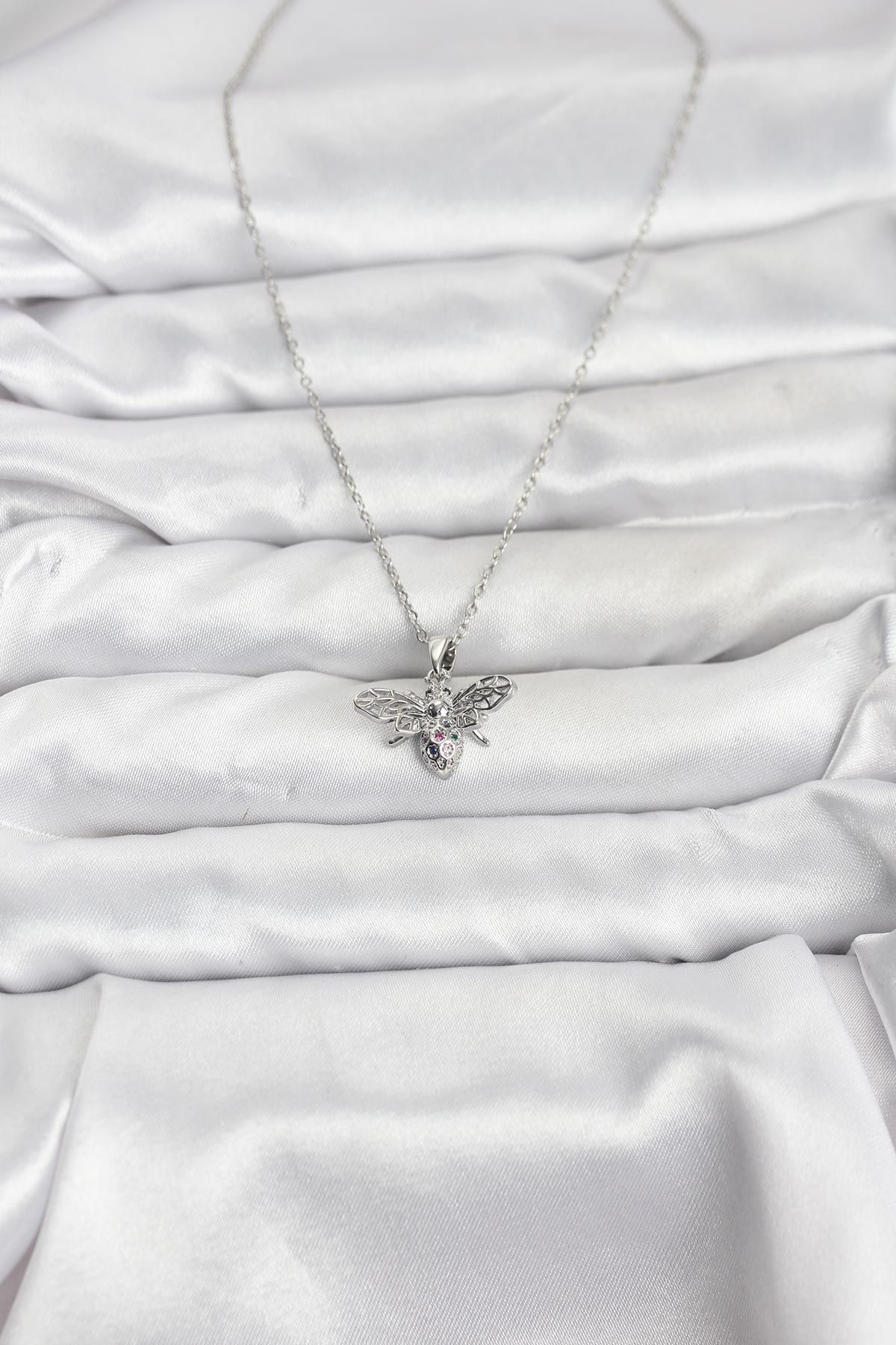 316L Çelik Zincir Gümüş Renk Sinek Model Zirkon Taşlı Kadın Kolye - TJ-BKO10874