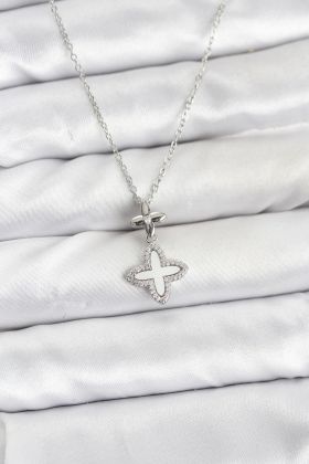 316L Çelik Zincir Gümüş Renk 4 Yapraklı Yonca Model Zirkon Taşlı Kadın Kolye - TJ-BKO10888