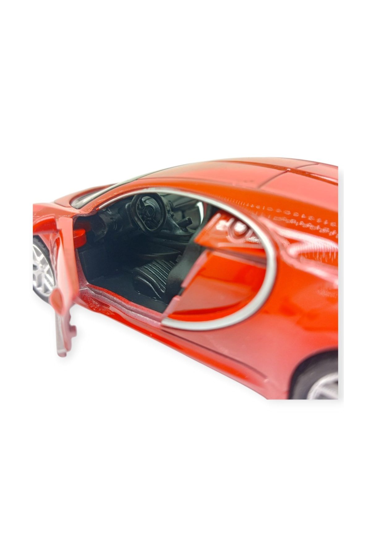 Çek Bırak Metal  Cm Model Araba - Kırmızı