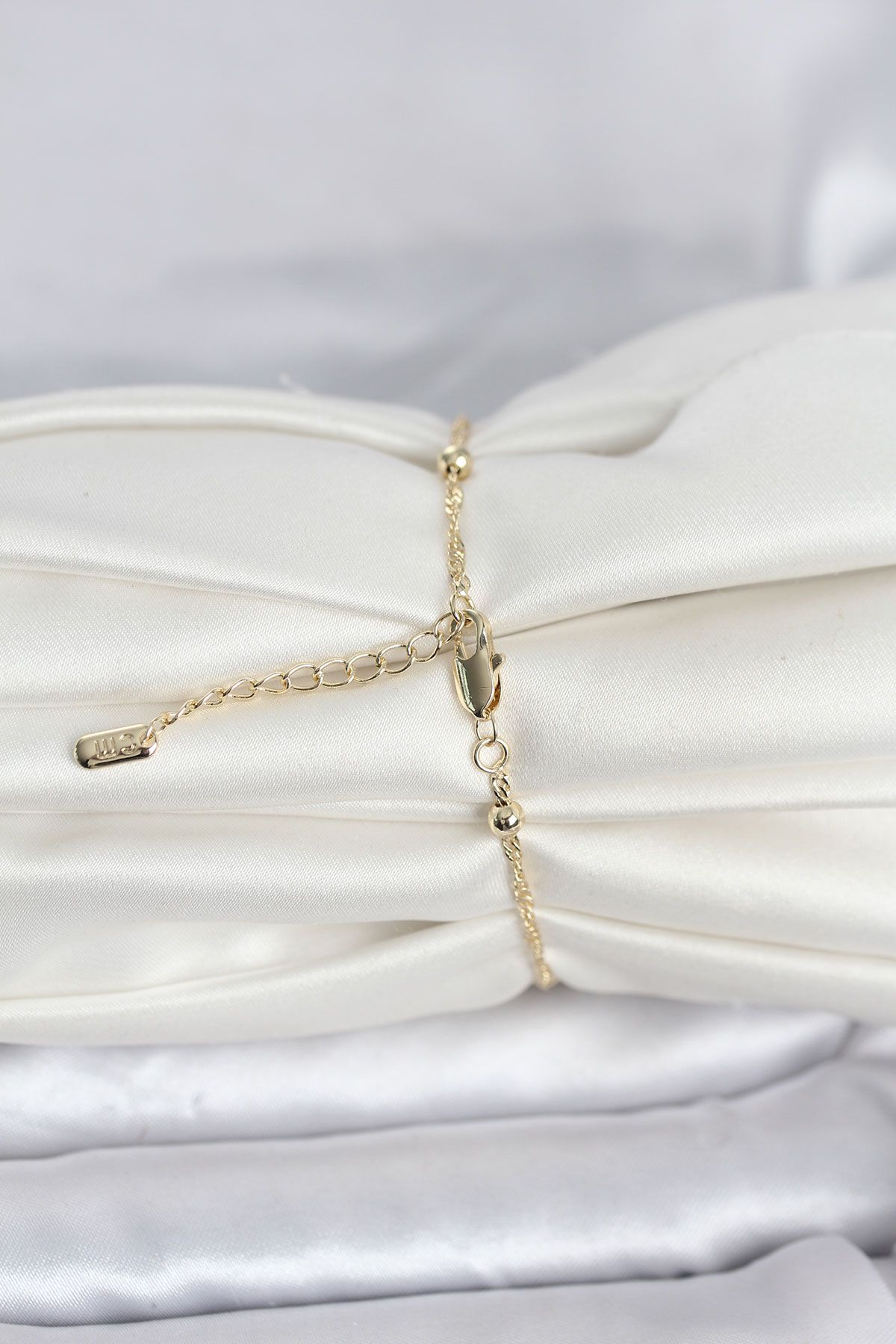 CM 14K Gold Renk Burgu Topçuk Model Kadın Bileklik - TJ-BB8281