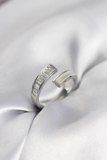 Gümüş Renk Sedefli Baget Zirkon Taşlı Kadın Yüzük - TJ-BYK3952