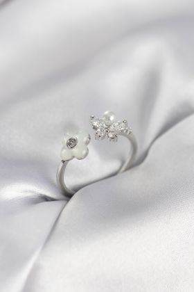 Gümüş Renk Sedefli Çiçek Model Kadın Yüzük - TJ-BYK3982