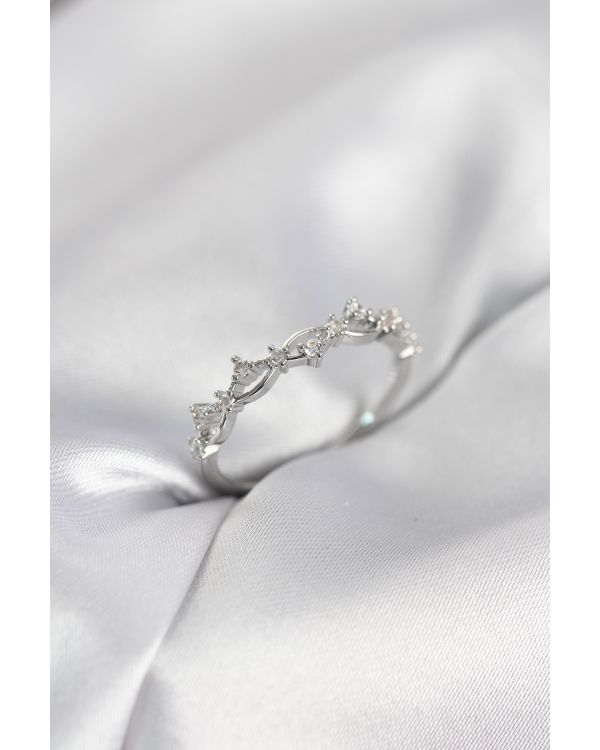 Zirkon Taşlı Pirinç Gümüş Renk Kadın Yüzük - TJ-BYK4136