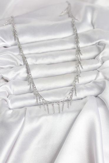 Pirinç Gümüş Renk Saçaklı Model Kadın Kolye - TJ-BKO11007