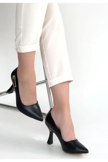 Cerin Siyah Cilt Topuklu Ayakkabı