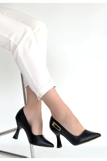 Cerin Siyah Cilt Topuklu Ayakkabı