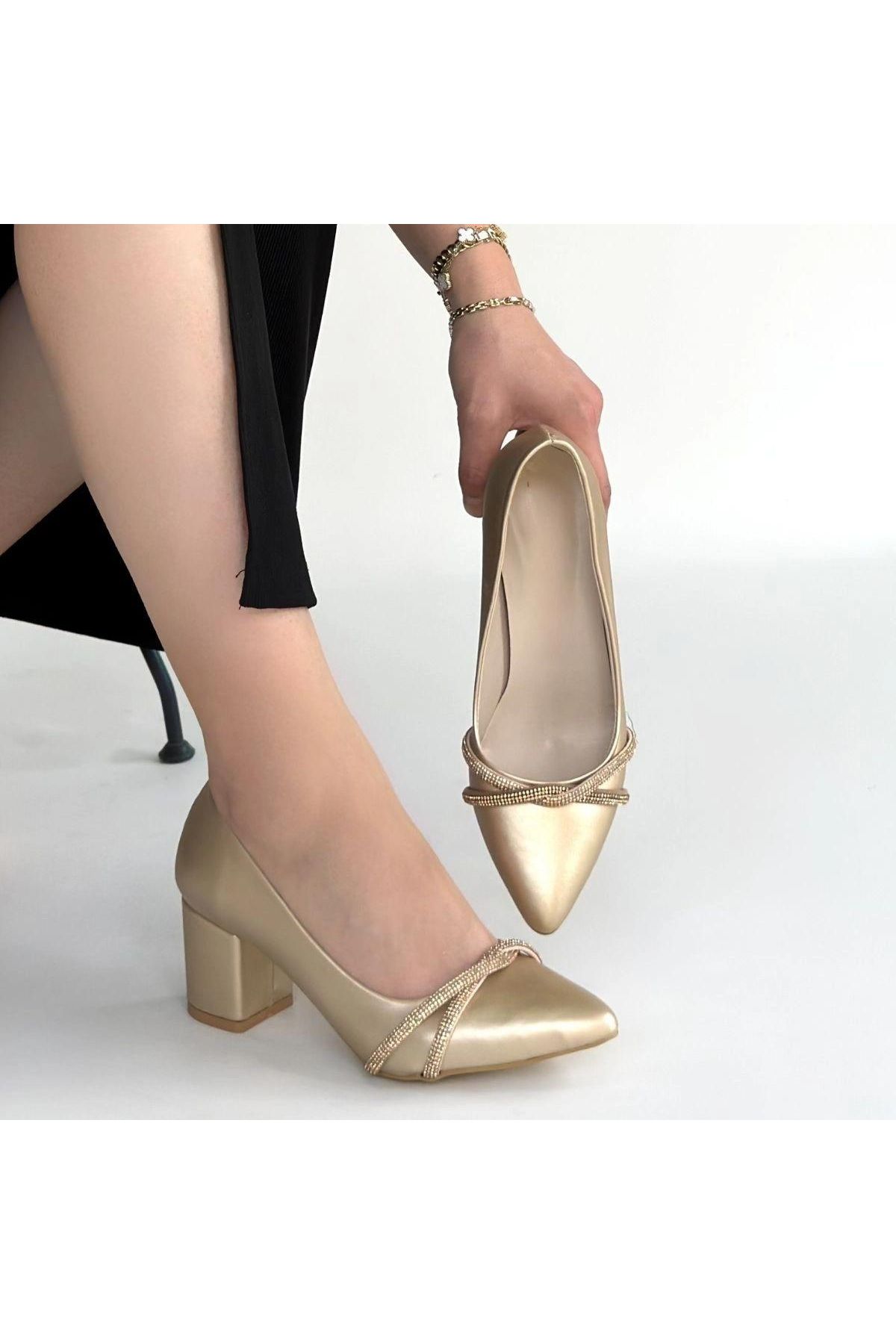 Re Gold Cilt Topuklu Ayakkabı