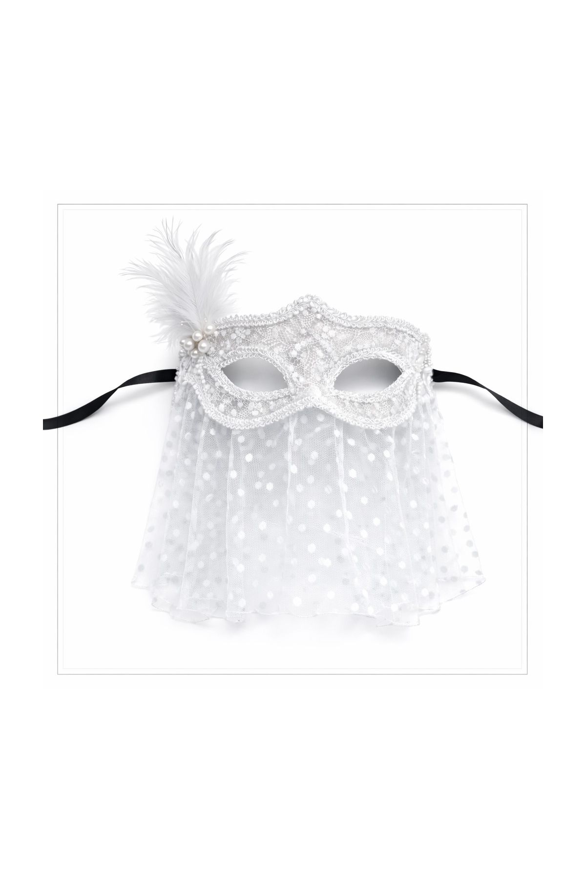 Beyaz Dantel Tüllü Peçeli Parti Maskesi – Tüylü İnci Detaylı