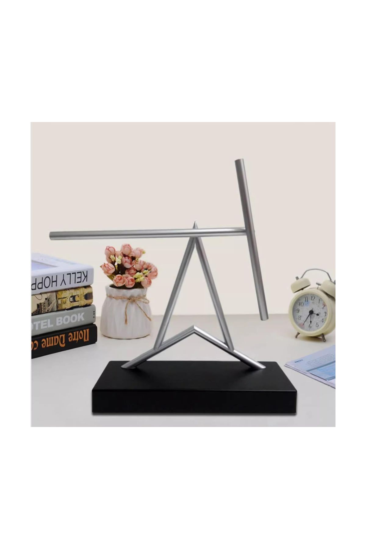 Kaos Sarkaç Pilli Newton