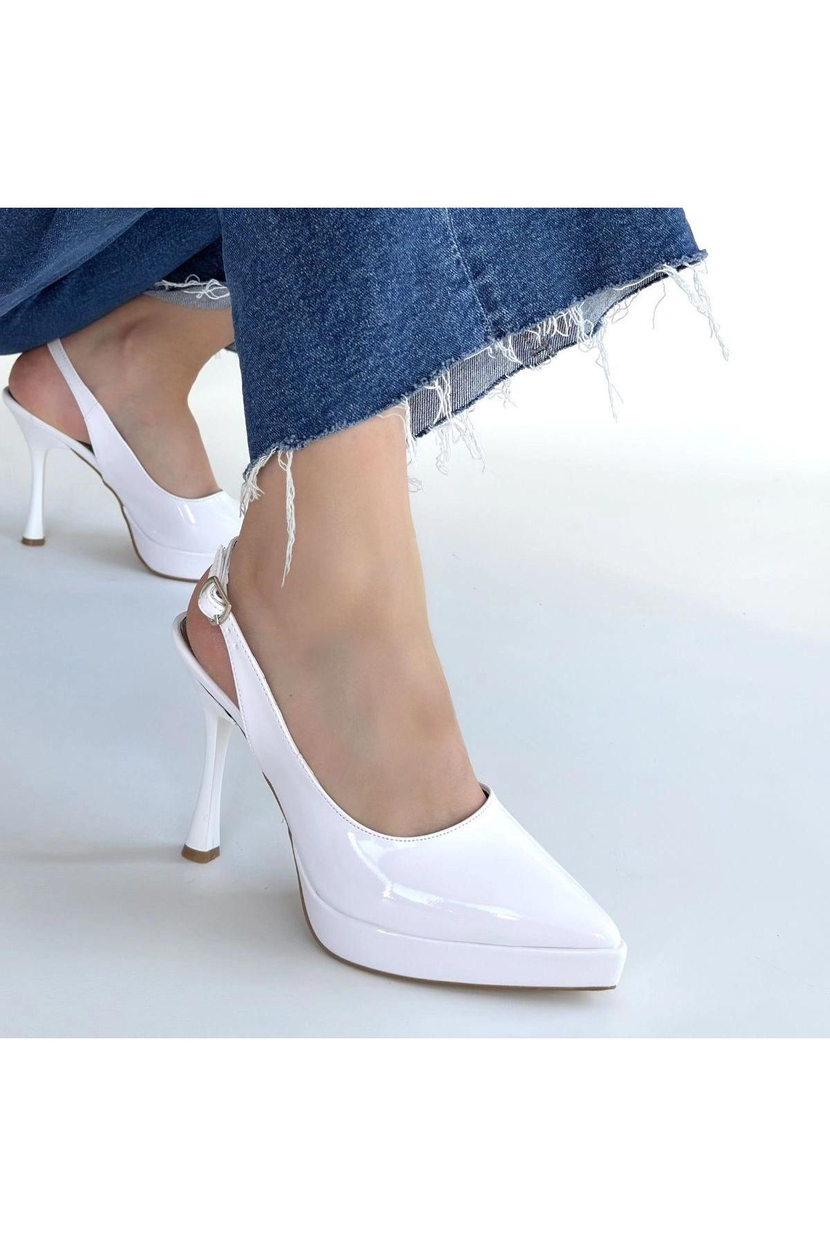 Arim Beyaz Rugan Platform Topuk Ayakkabı