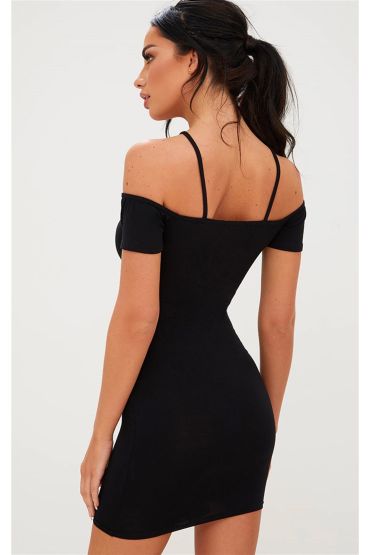 Omuzları Açık Elbise