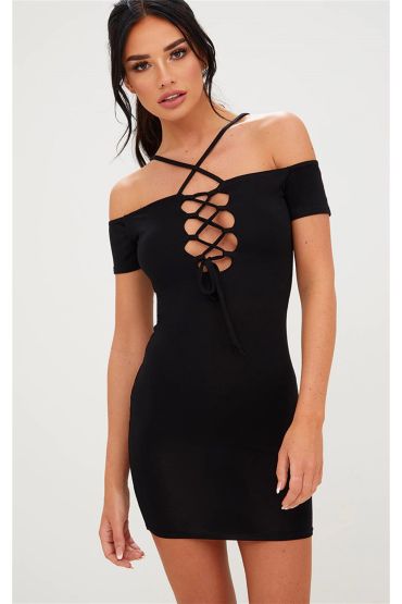 Omuzları Açık Elbise