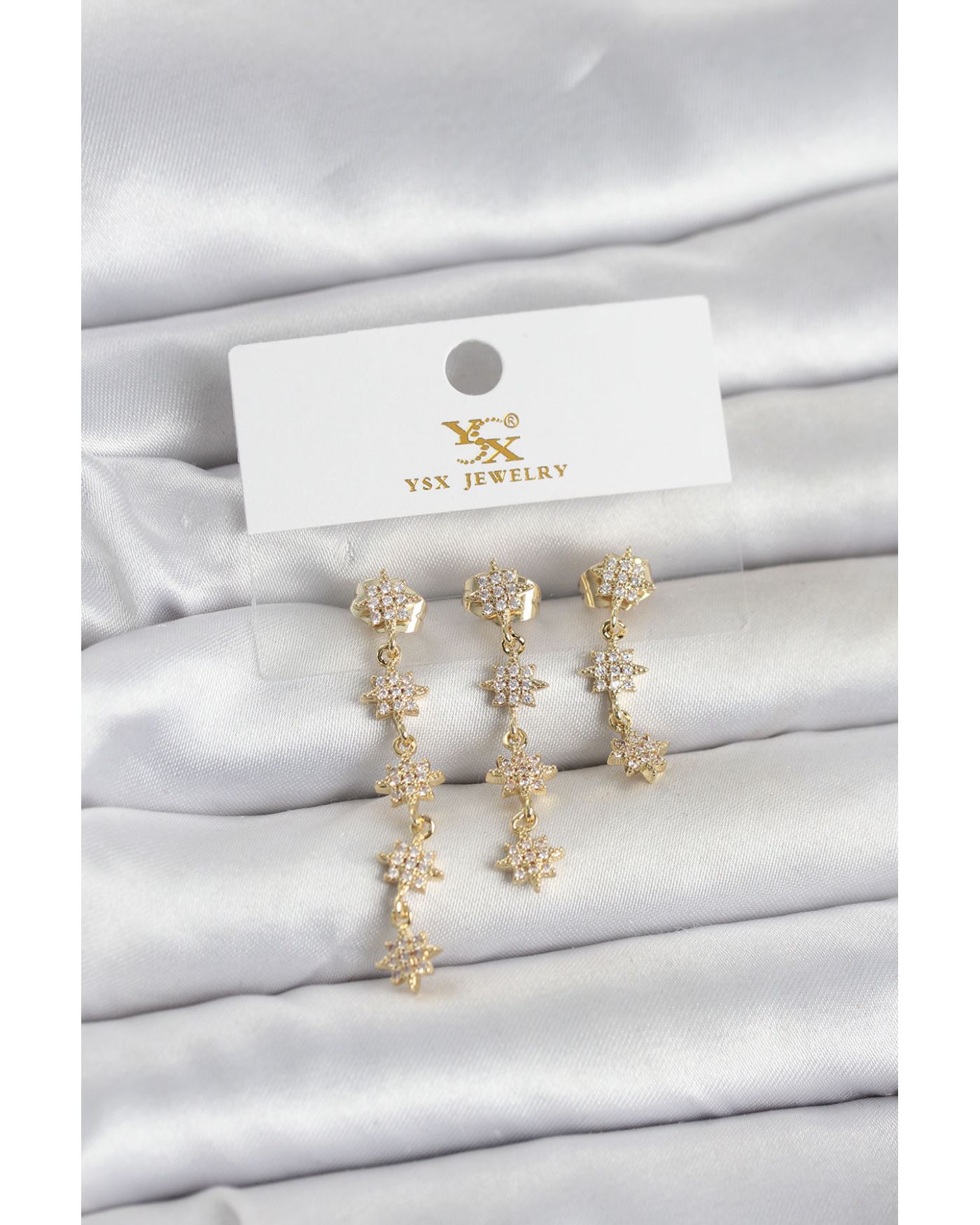 Pirinç Gold Renk Sıralı Kutup Yıldızı Model 3'lü Kadın Küpe - TJ-BKP11715